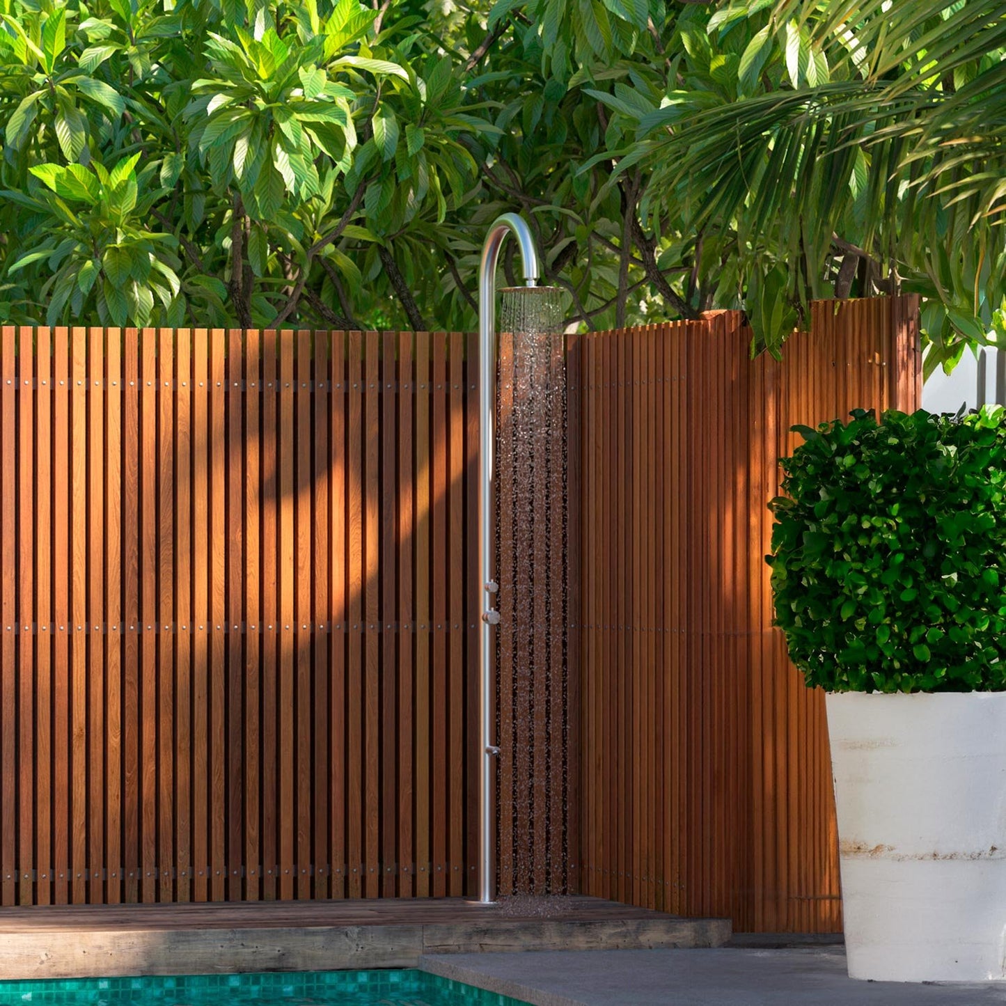 Sierra Freestanding Outdoor Shower with Foot Wash